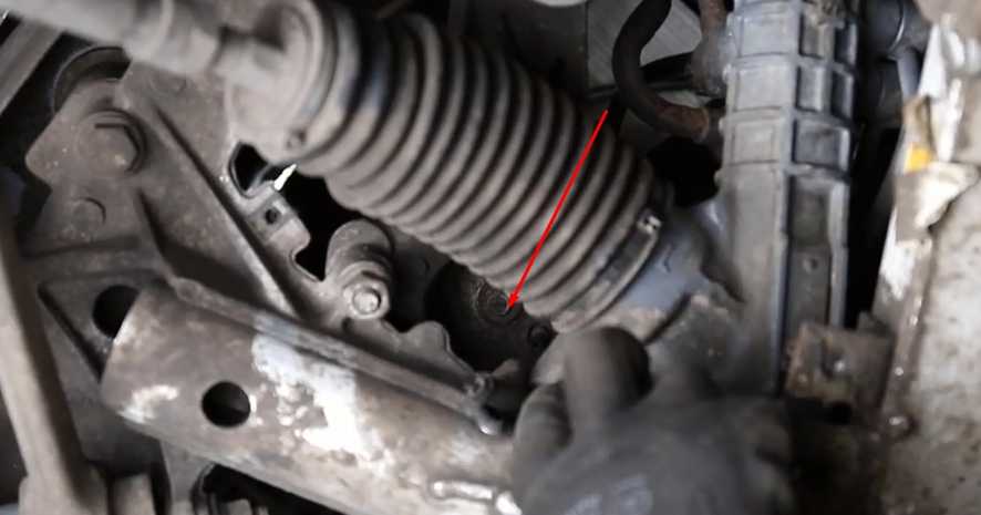 Инструкция по замене левой опоры двигателя BMW E39