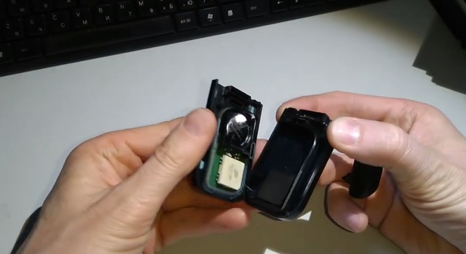 Замена батарейки в ключе Tiggo 8